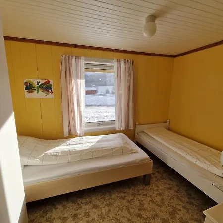 Holiday home Selnestun *