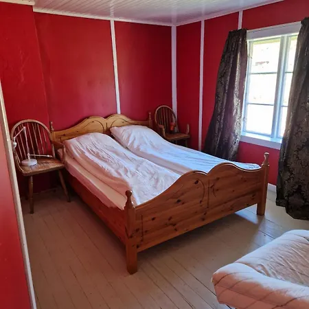 Selnestun Holiday home